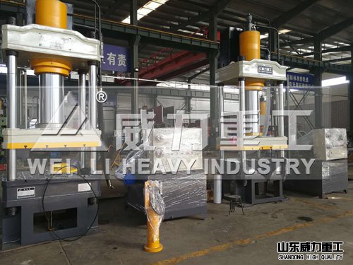 315噸四柱油壓機(jī)漏糞板成型油壓機(jī)設(shè)計(jì)完成