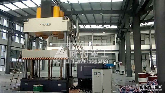 1000噸三梁四柱覆蓋件成型油壓機(jī)